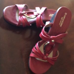 Like new Naturalizer wedges